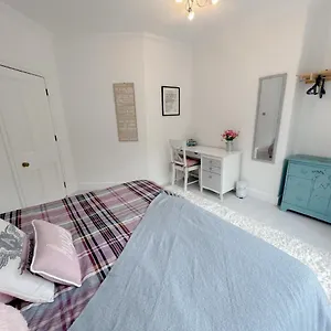 Queens Park View - 1 Bedroom , Bournemouth United Kingdom