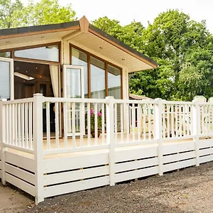 Holiday home Pass The Keys The At Point House Farm - Sleeps Up To 6, Chester
